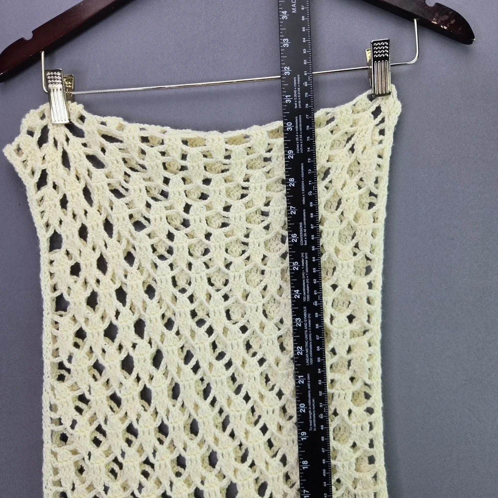 Crochet Scarf Knit Fringe Wrap OS Cream Vintage Boho Open Weave Tassel